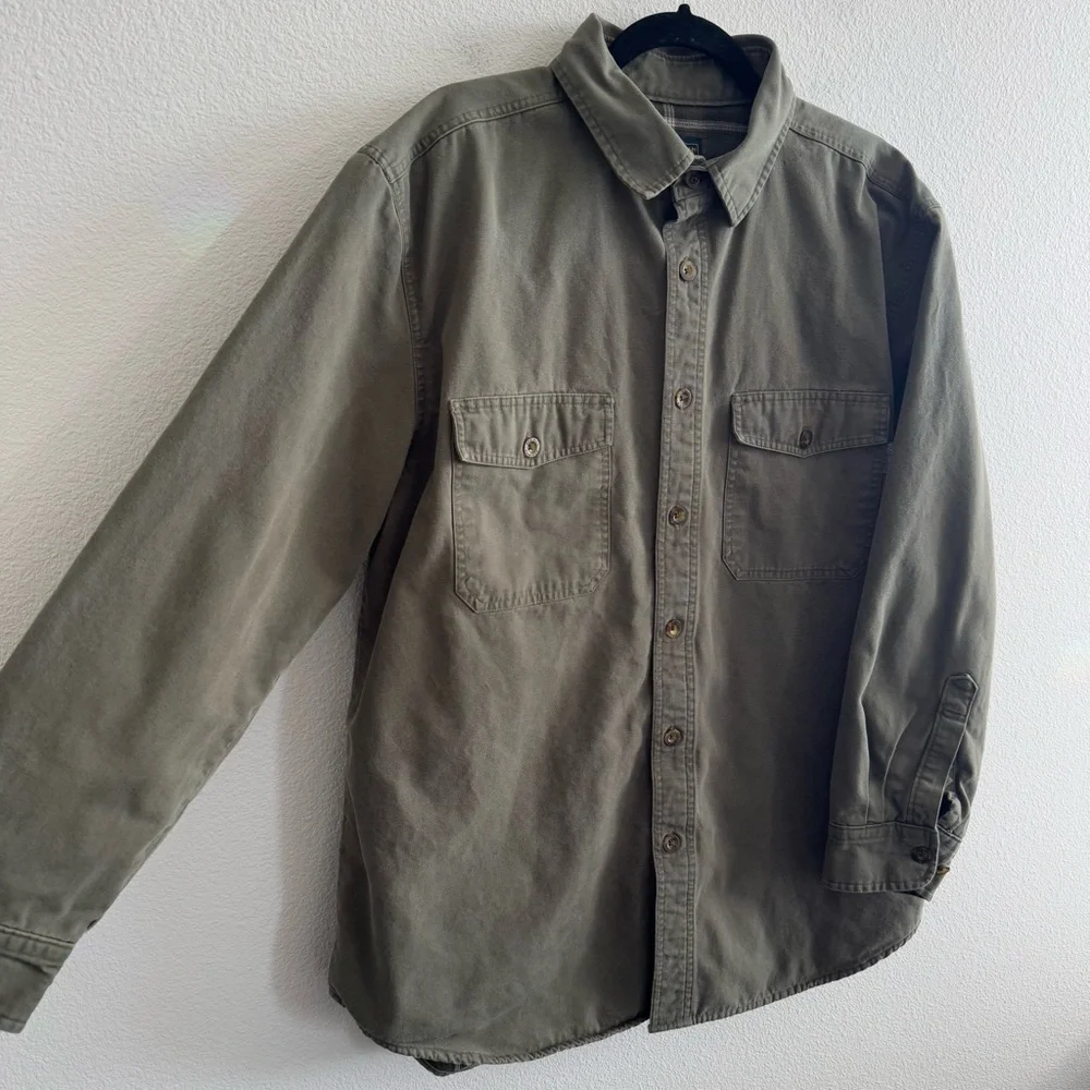 Woolrich classic button