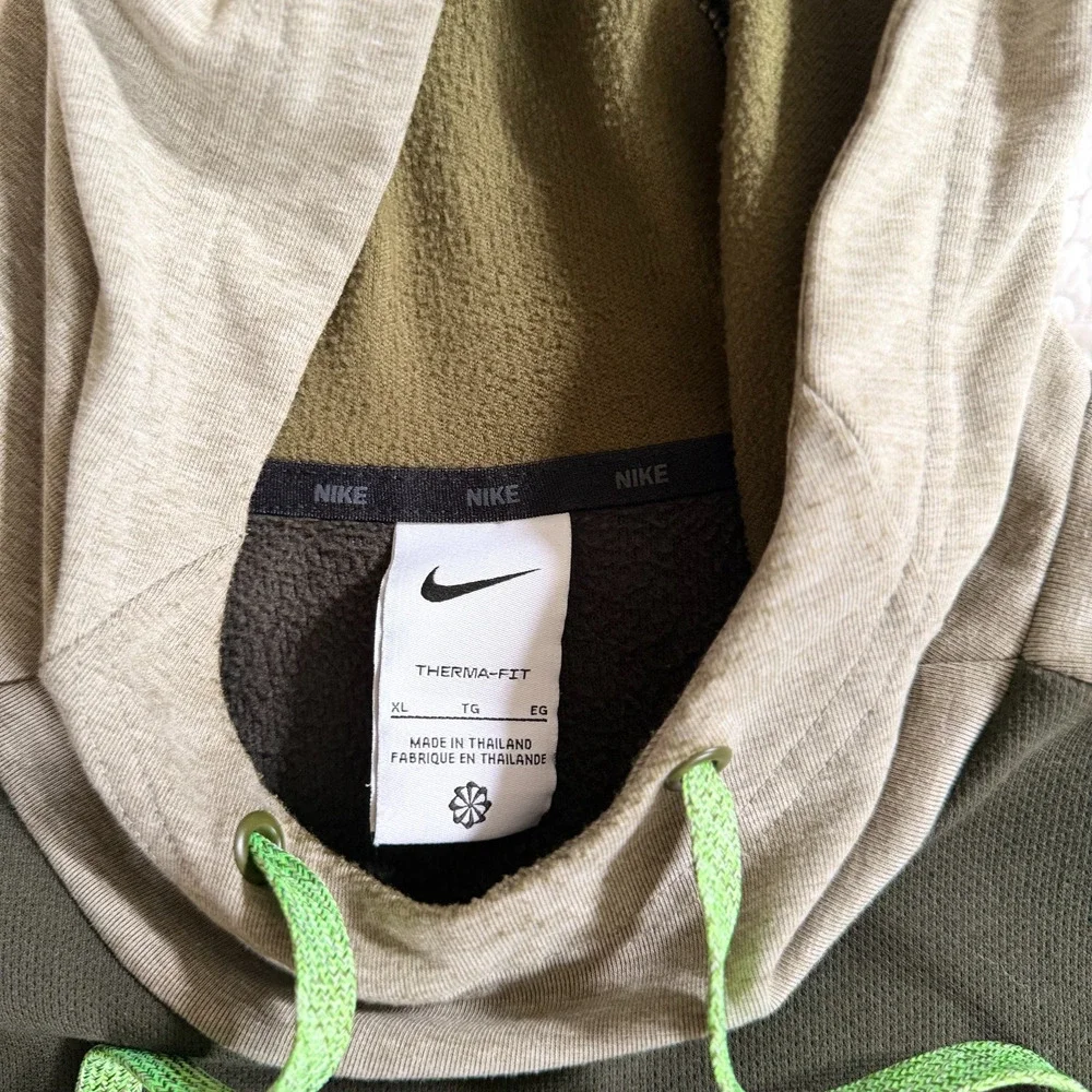 Nike therma fit
