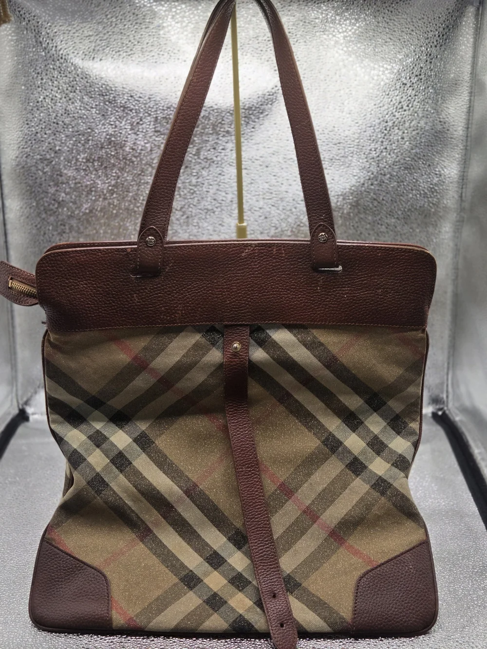 ✨ Authentic Burberry Nova Check Tote Bag ✨