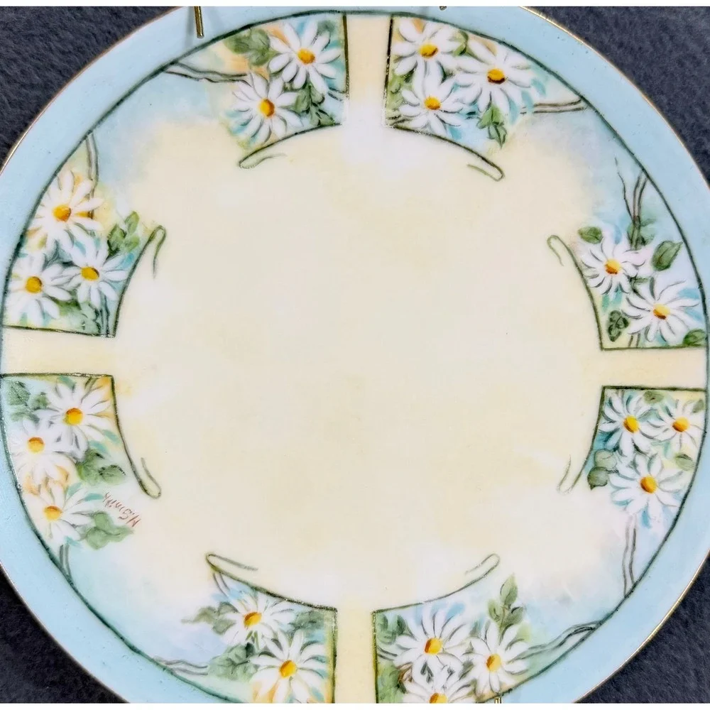 Thomas Bavaria Sevres Hand Painted Daisy Porcelain Plate Signed N Smith 6.5