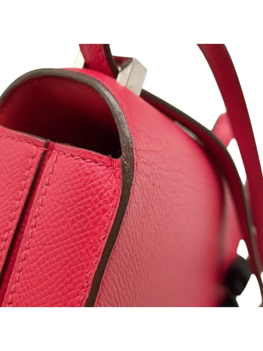 Hermes flap presentation like