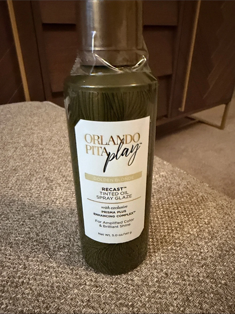 Orlando Pita Play Recast Tinted Oil Spray Glaze