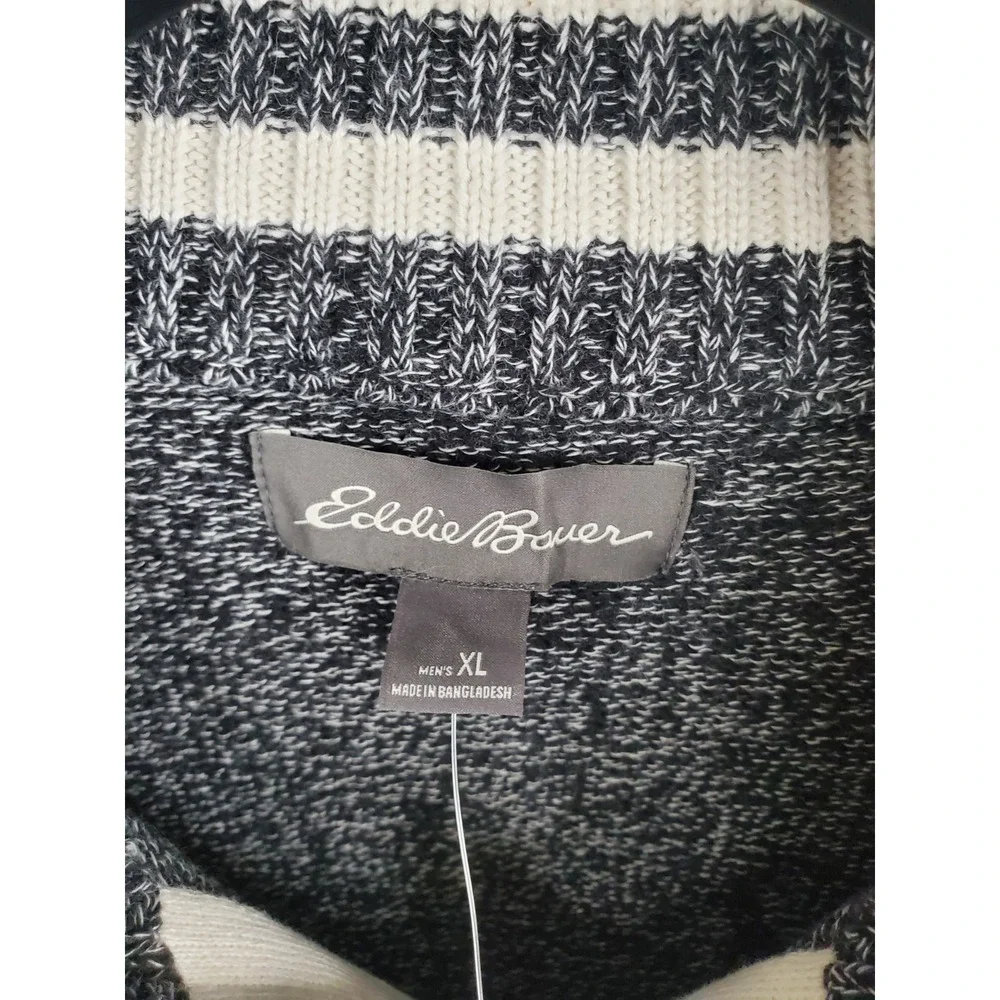 Eddie Bauer black behind versatile