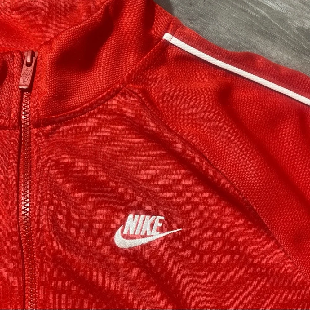 Nike pre owned