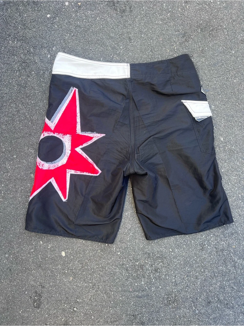 Vintage Volcom Board Shorts Mens 34 Bruce Irons Y2K Embroidered