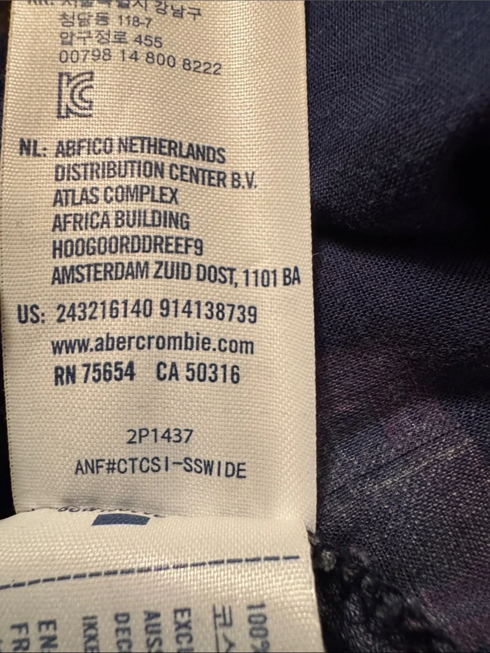Abercrombie & Fitch lightweight plaid