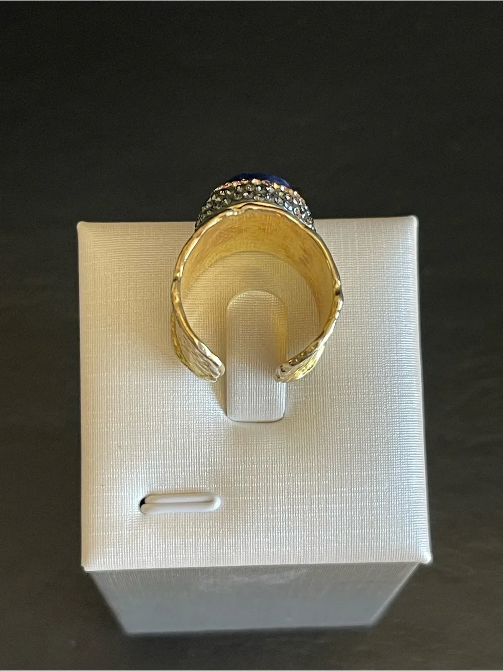 N/A crystal last accents