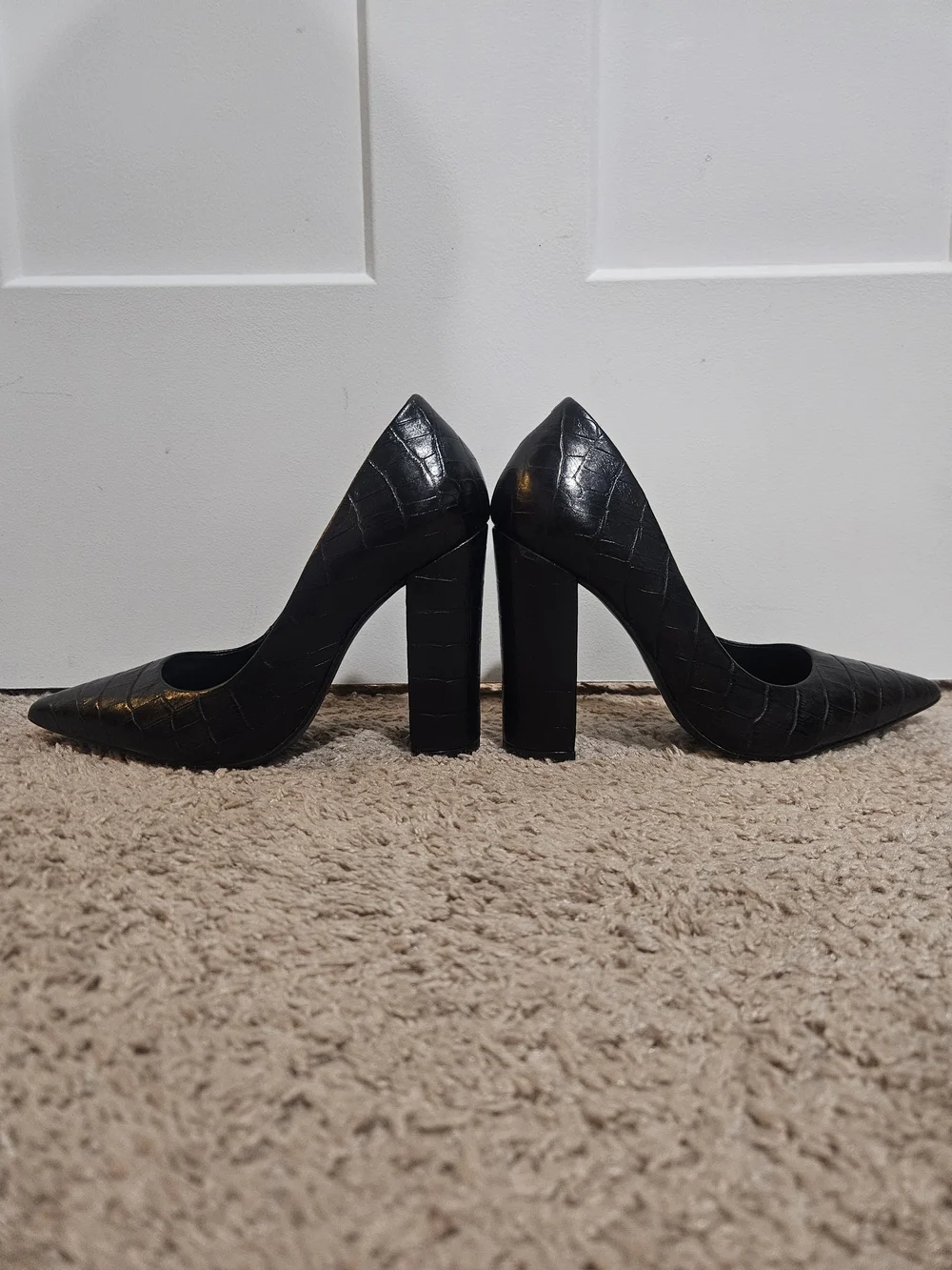Steve Madden classic pointed