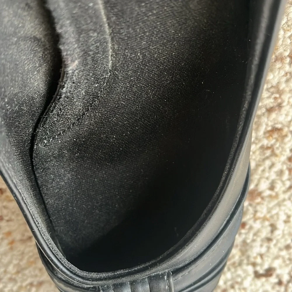 Predictions black heels