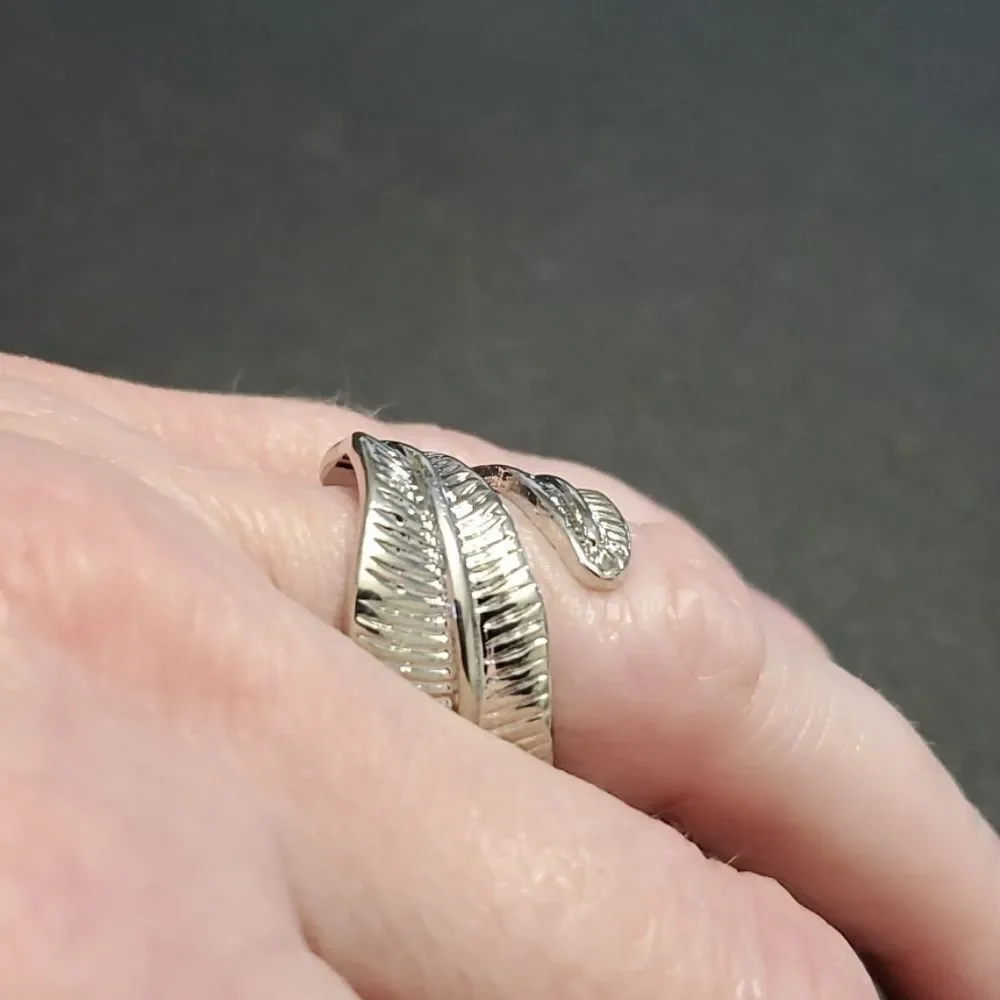 Unbranded silver colored