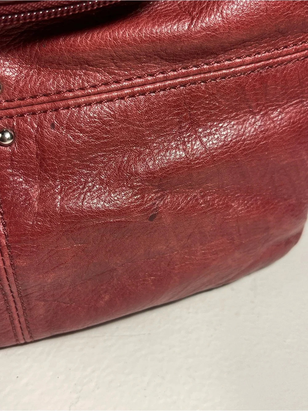 Stone Mountain Red Pebble Leather Shoulder Bag Tote 3-Zip