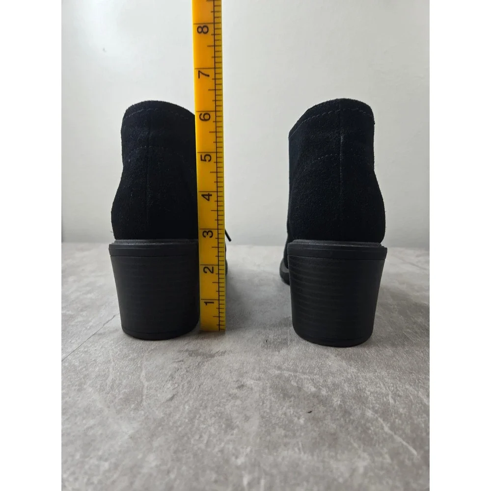 Clarks ankle boots