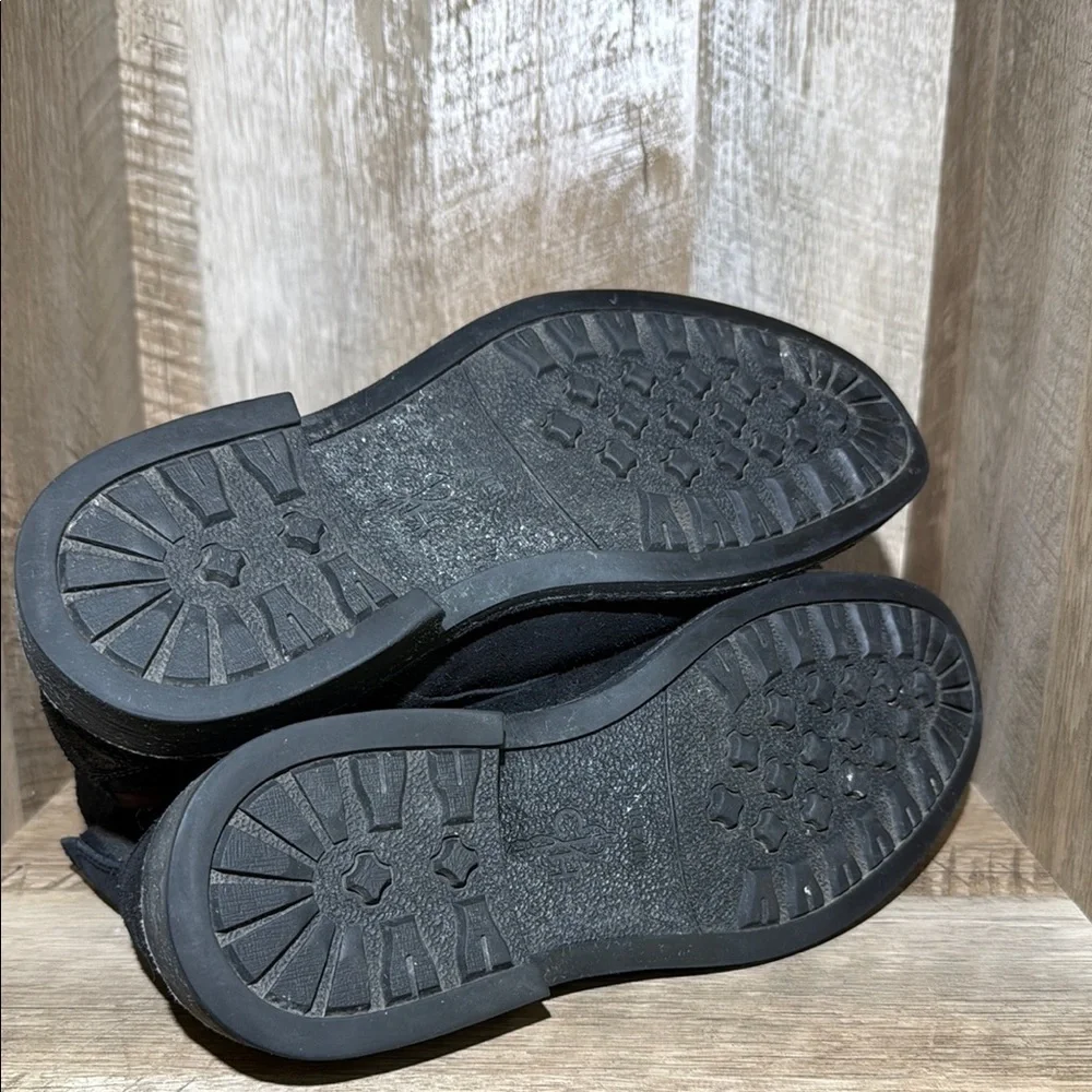Cole Haan fabric type