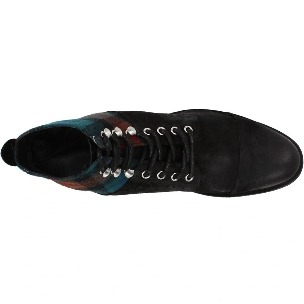 Cole Haan fabric type