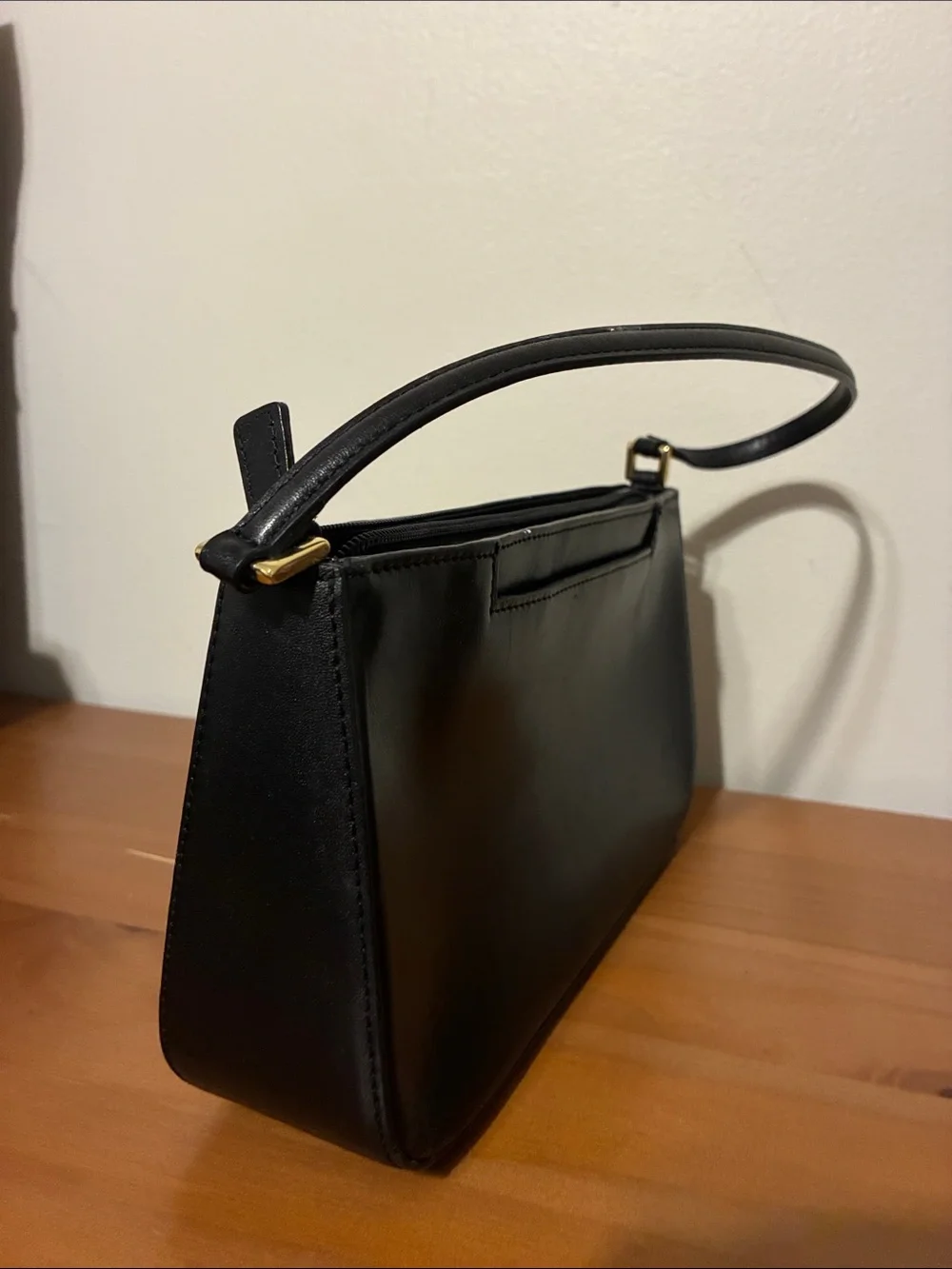 N/A timeless black