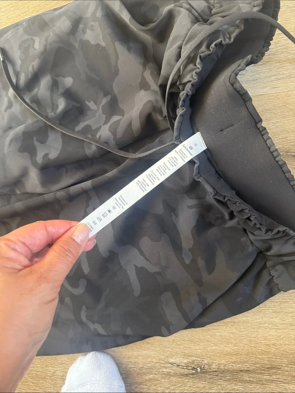 lululemon athletica classic black