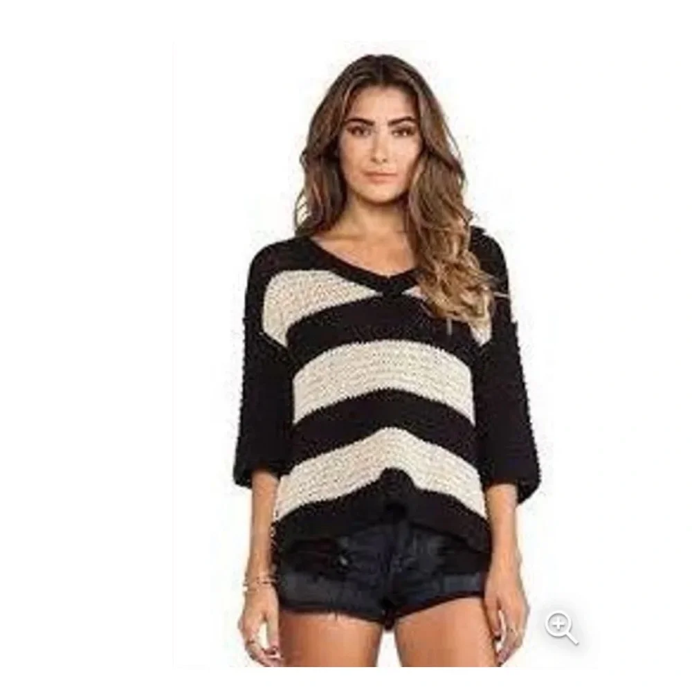 Free People striped cozy v-neck quarter‎ length sweater