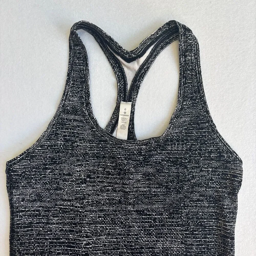 Lululemon Racerback Tank Top Women's 6 Black White Run Yoga Gym Workout Stretch