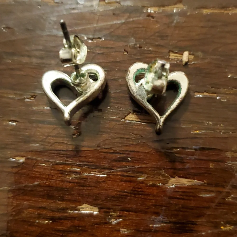 N/A silver colored