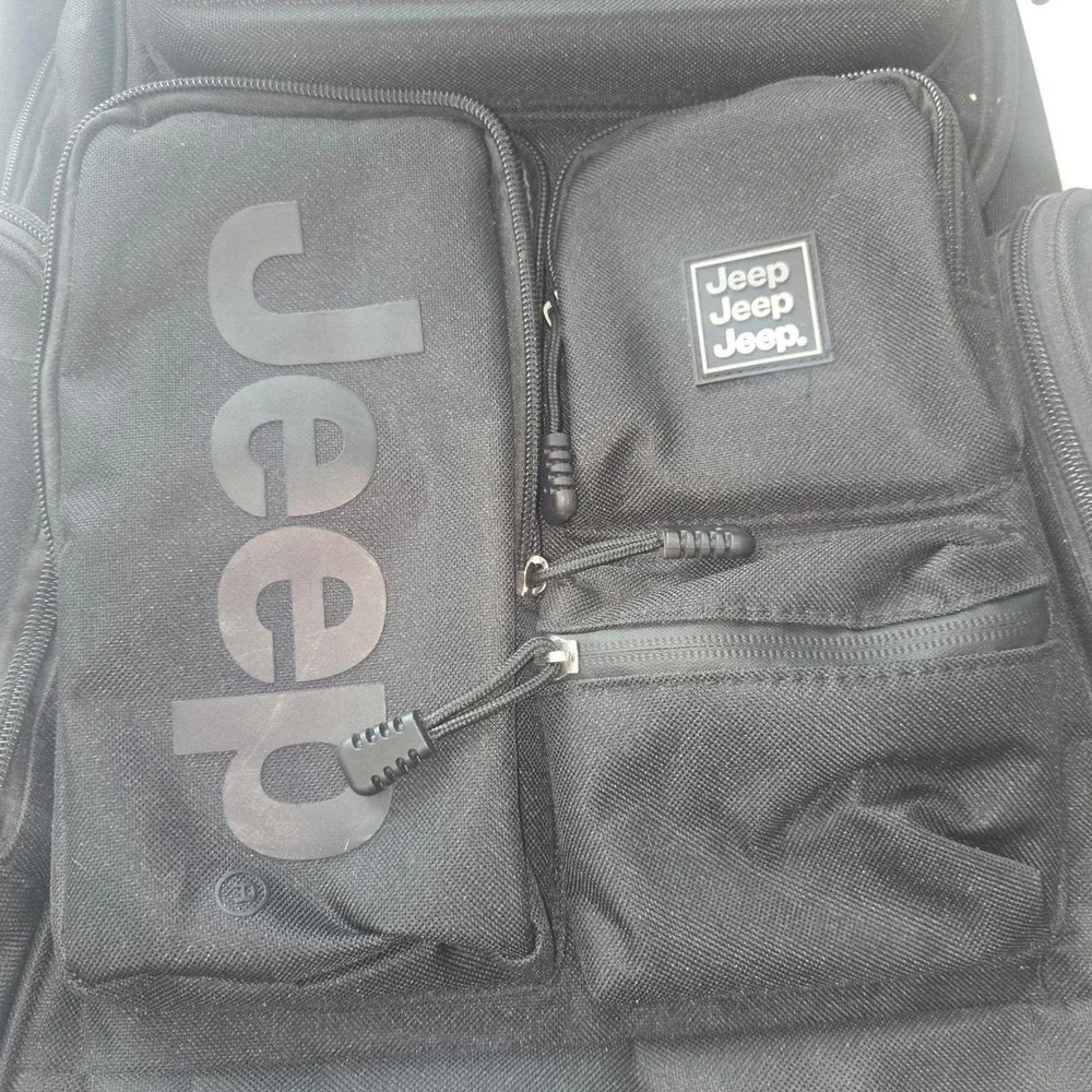 Jeep multi compartment