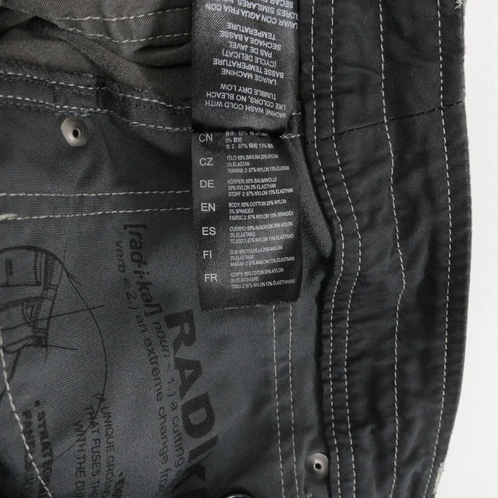 Kuhl durable cargo