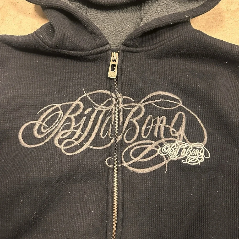 Billabong details please
