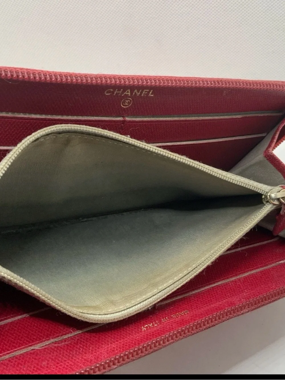 CHANEL Red Leather Zip Wallet with Gold CC Logo