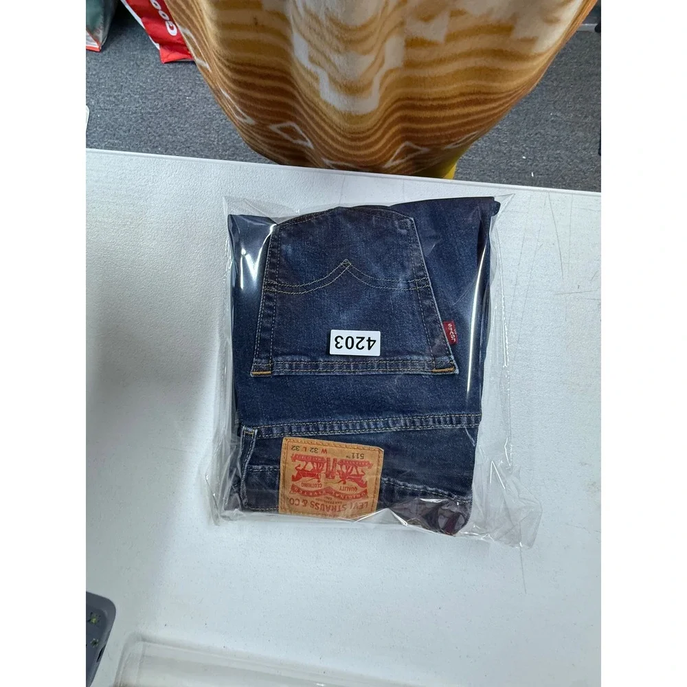 Levis brand levi