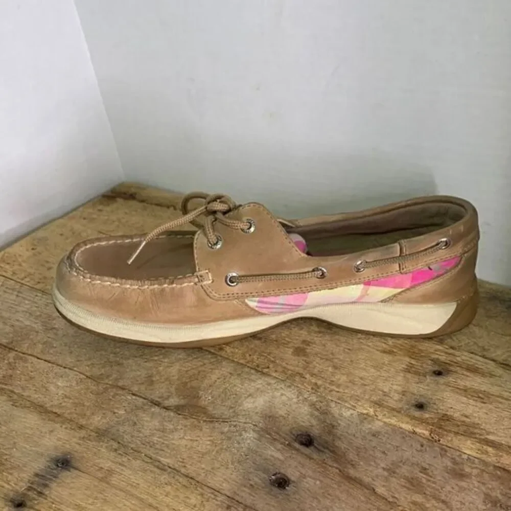 Sperry‎ brown leather boat shoes. Pink plaid slip on loafers