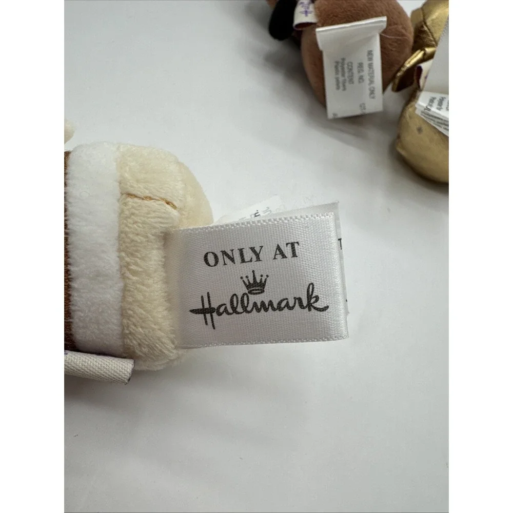 Hallmark itty bittys