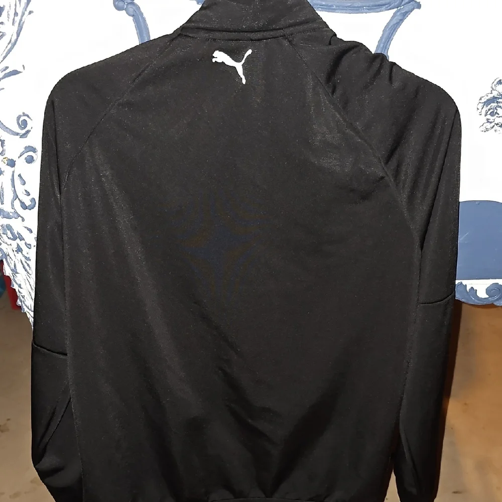 Puma stylish black