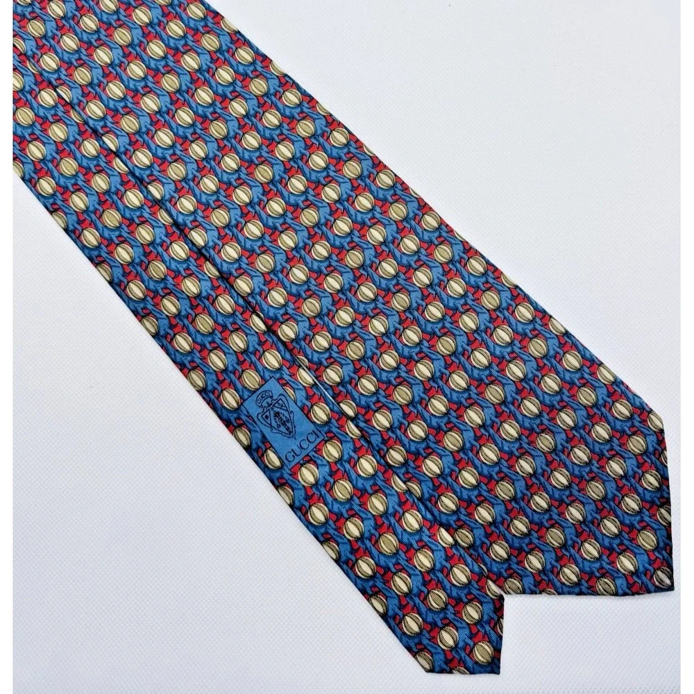 Gucci Foulard‎ Silk Necktie Men Red Blue Sea Lions 3.75