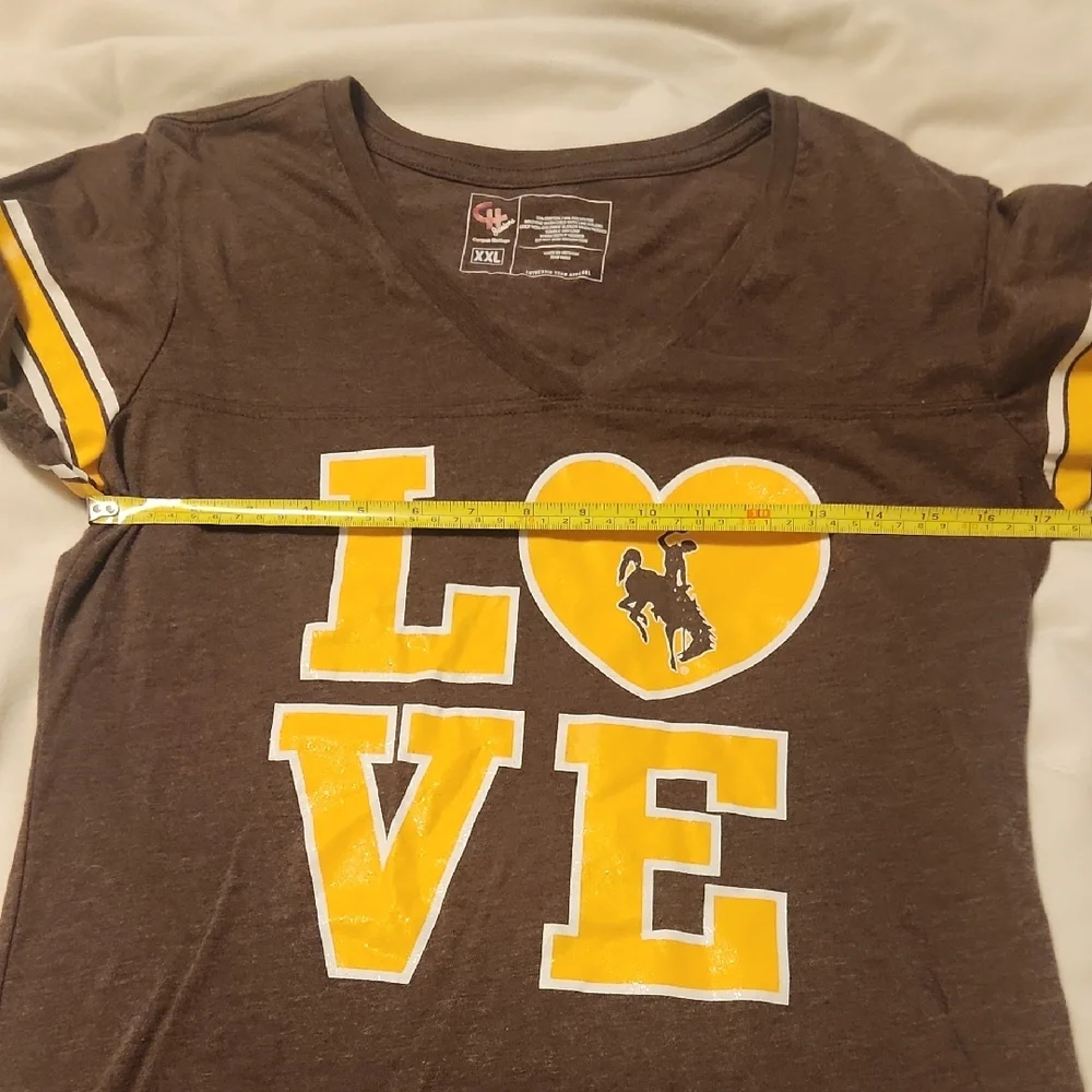 Wyoming Cowboys Tee