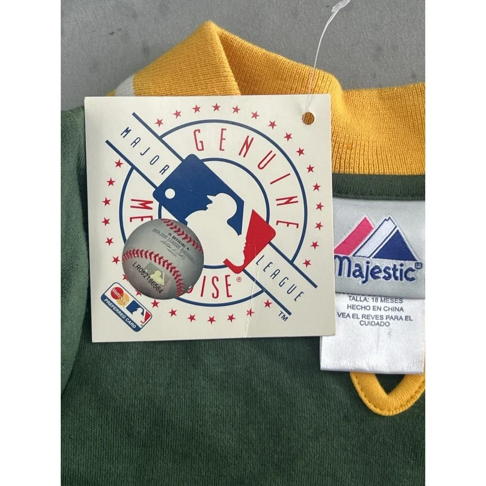 Majestic product mlb