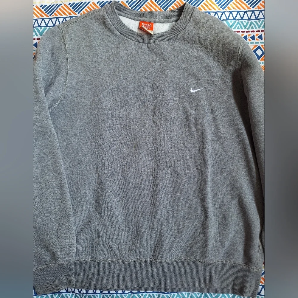 Nike #nikecrewneck grey men