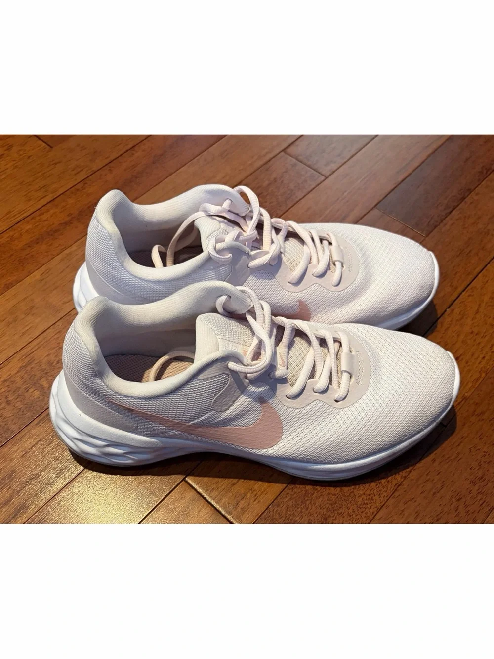 Nike Women's Pale Pink and White Athletic Running Sneakers