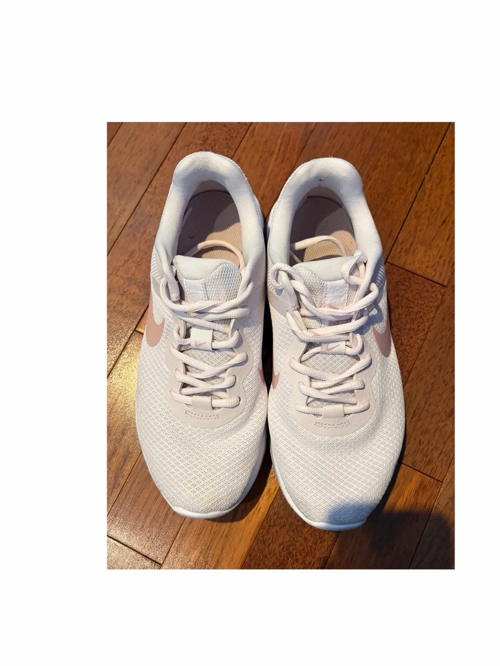 Nike women athletic