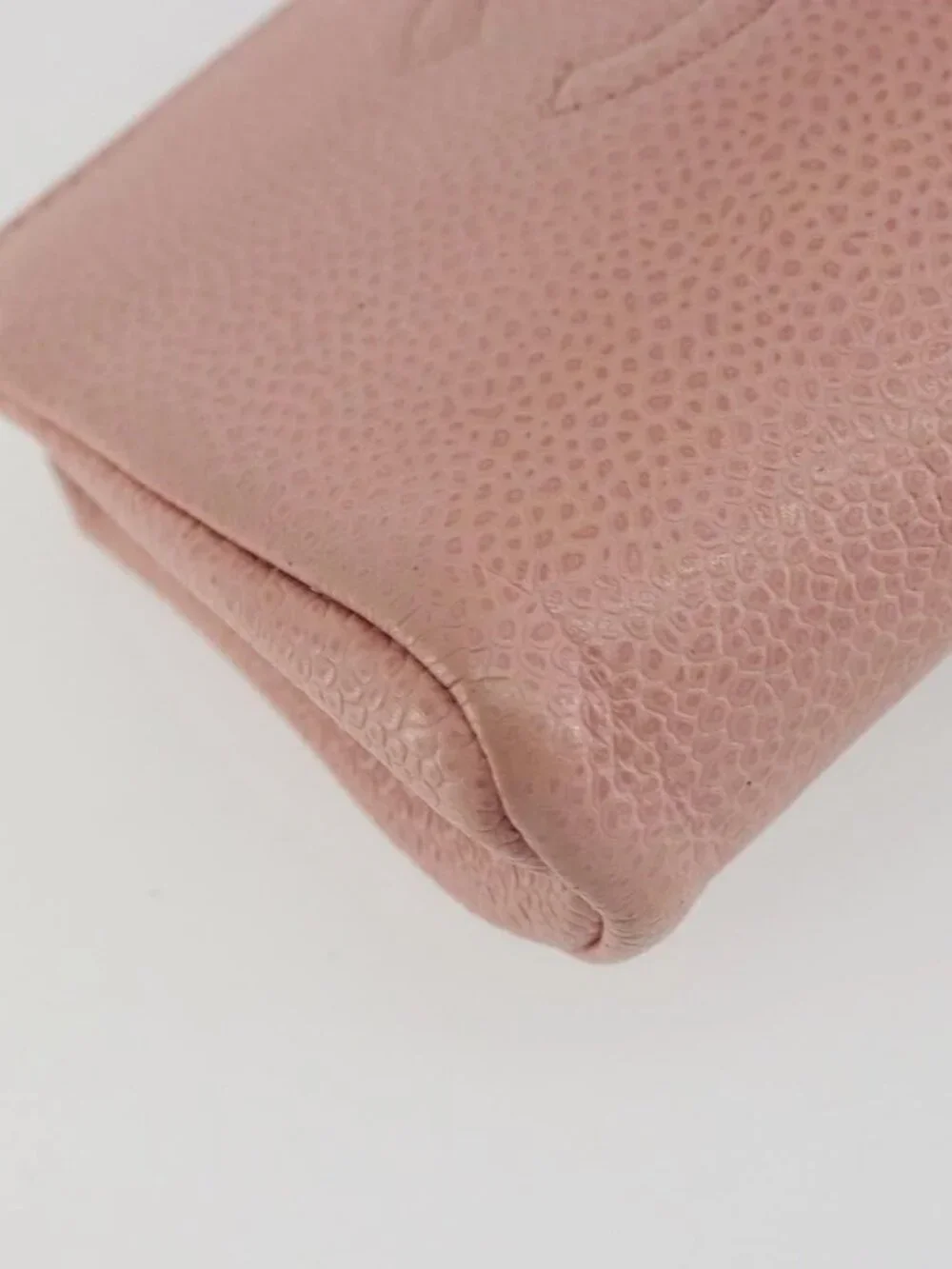 CHANEL brand	chanel color	pink