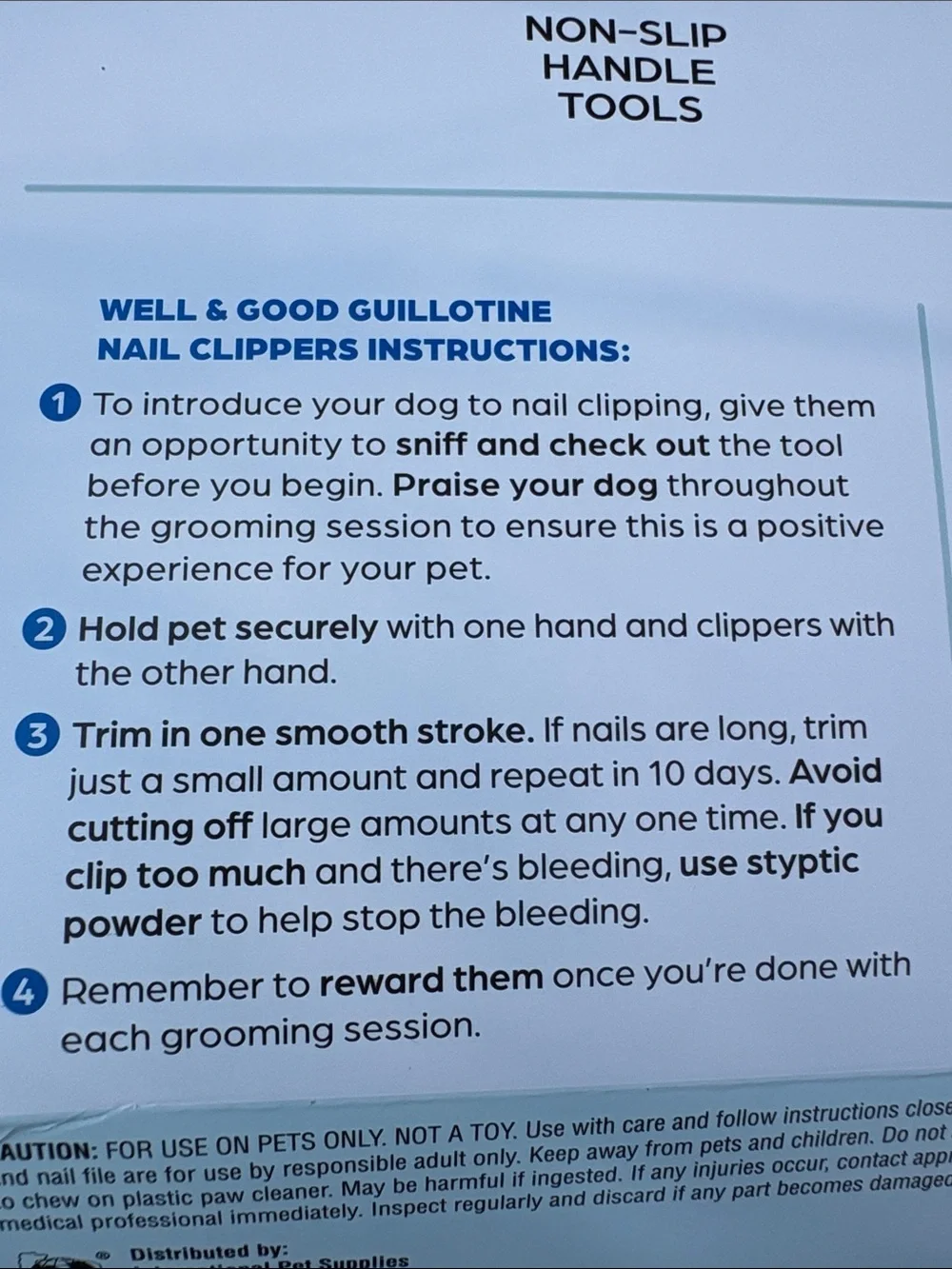 NWT Well & Good Pet On-The-Go Paw Cleaner Tool Kit for Small to Medium Dogs