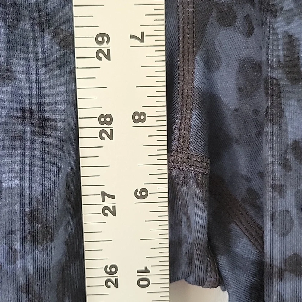 Athleta blue dabble