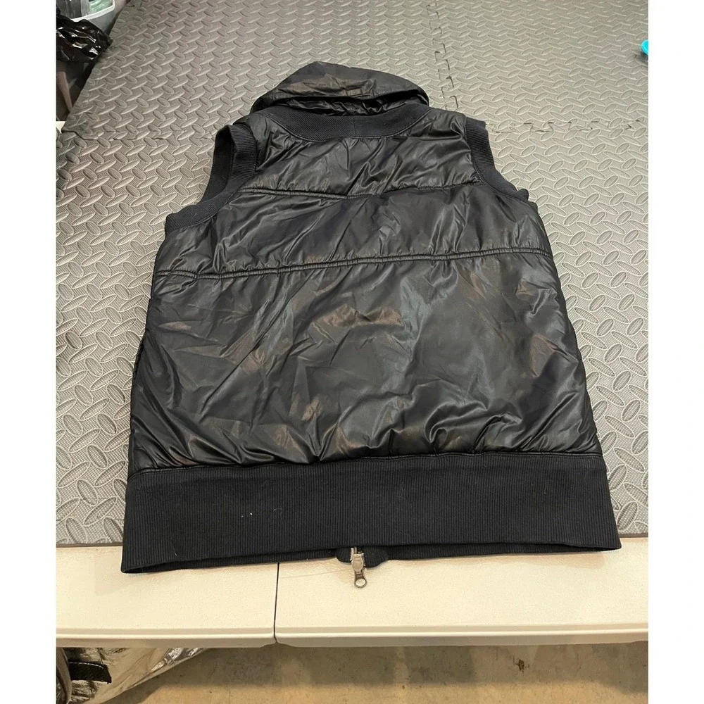 Nike Sportswear Puffer Vest Womens L 12-14 Black Quilted Full Zip 299302-010