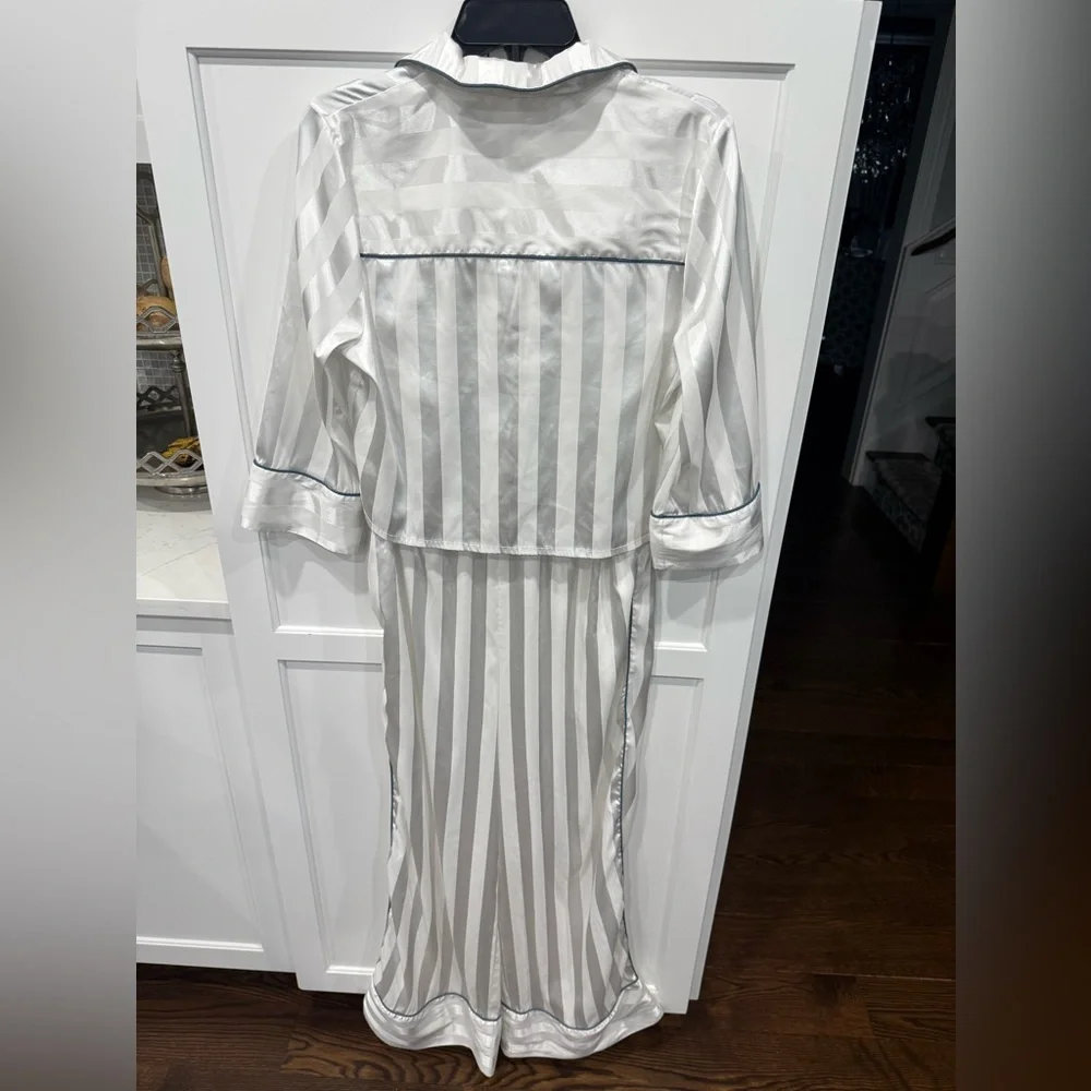 Free People Movement NEW Size Small pajama party 2-pc sleep set in satin ivory