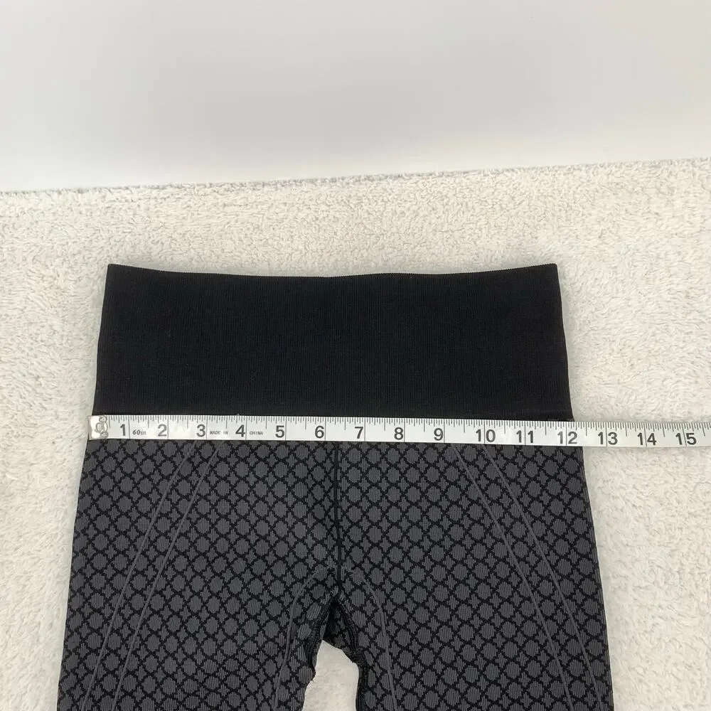 Lululemon In The Flow Crop Leggings Womens 4 Geometric Ruched Compression Yoga