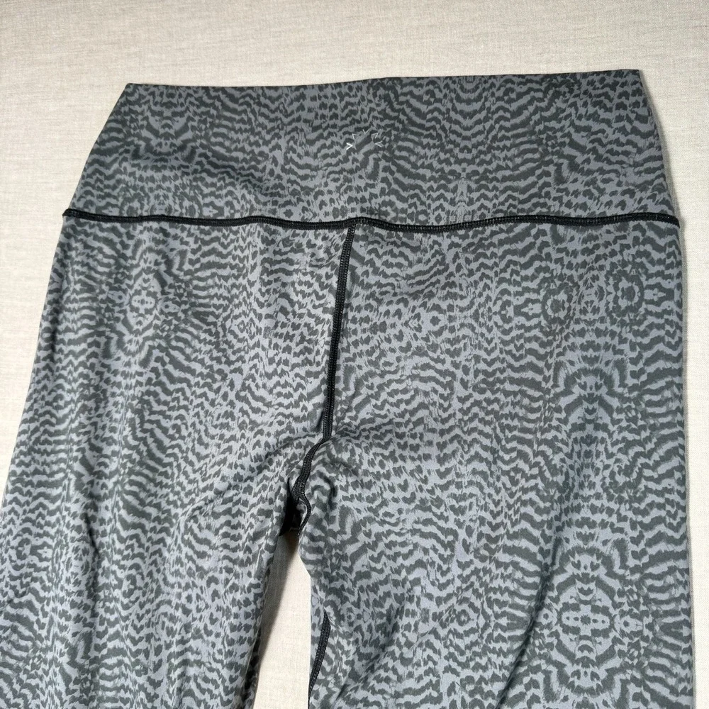 Varley Luna High Rise 7/8 Leggings Gray Nocturnal Feathers Print *No Size Tag S?