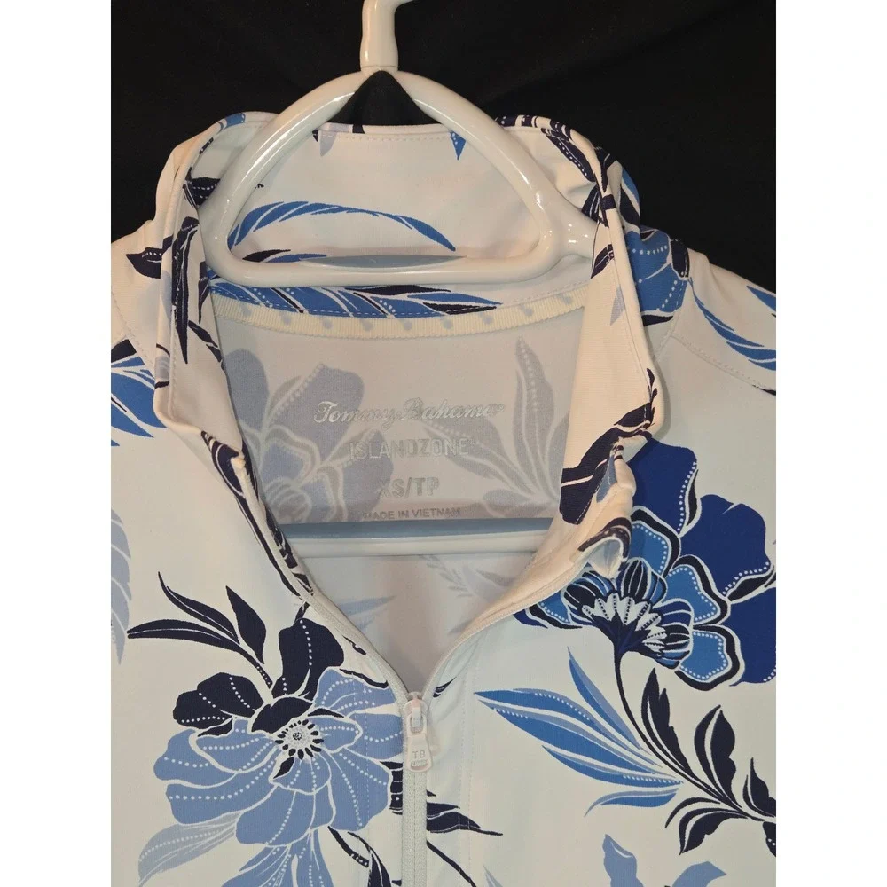 Tommy Bahama embrace sunny