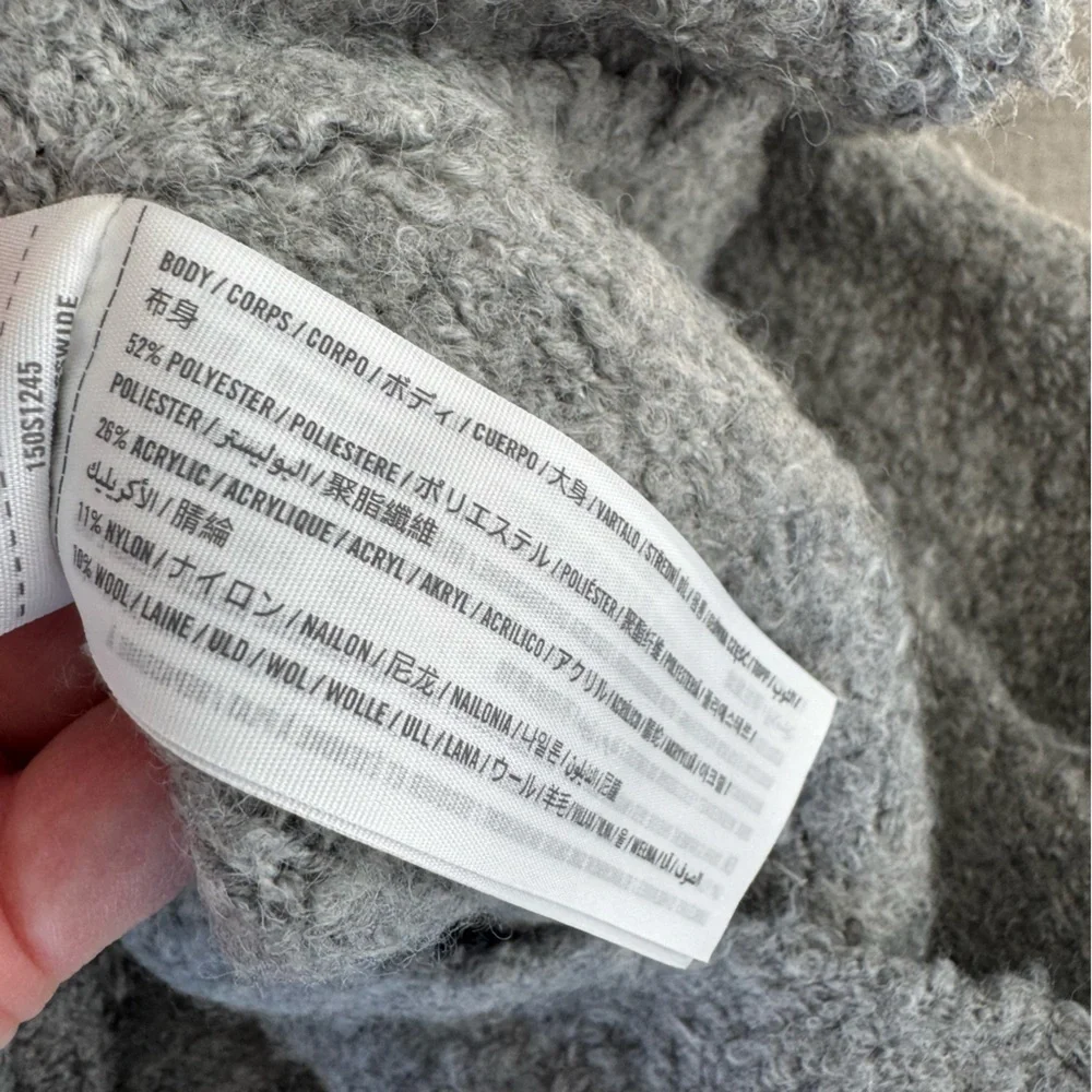 Abercrombie & Fitch cozy stylish