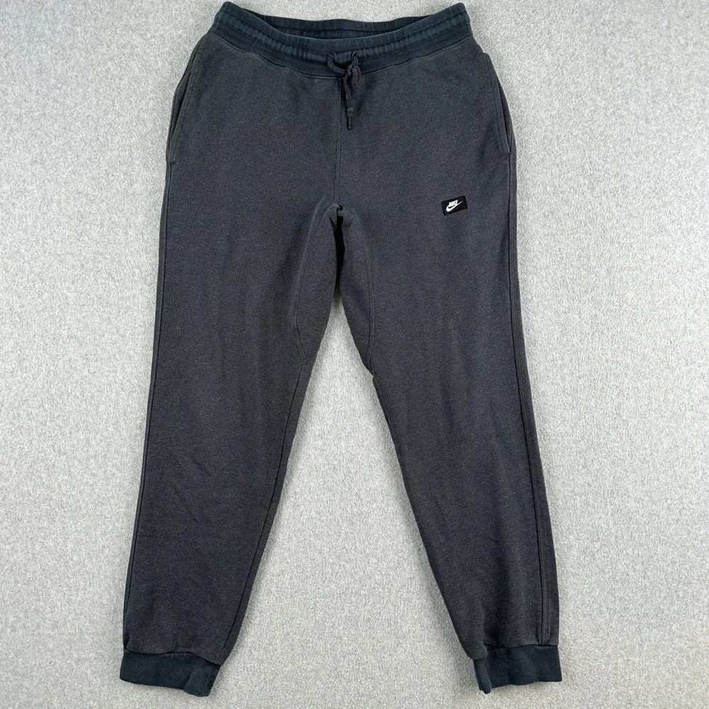 Nike Sweatpants Men Medium Black Fleece Joggers Tapered Cuffed Casual Sportswear