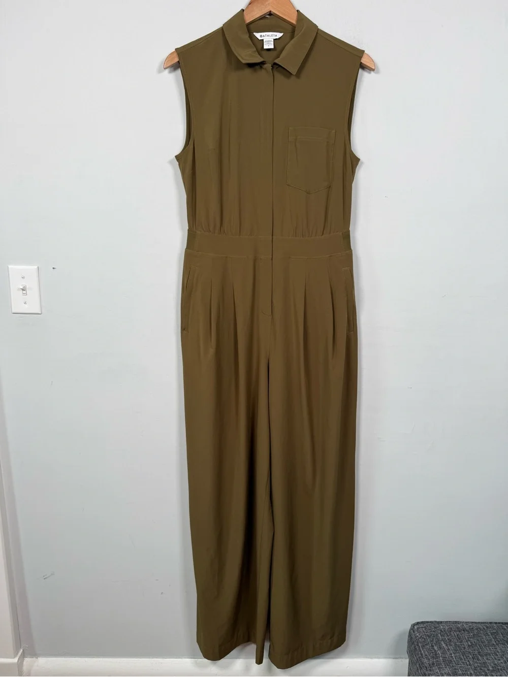 Athleta signature featherweight