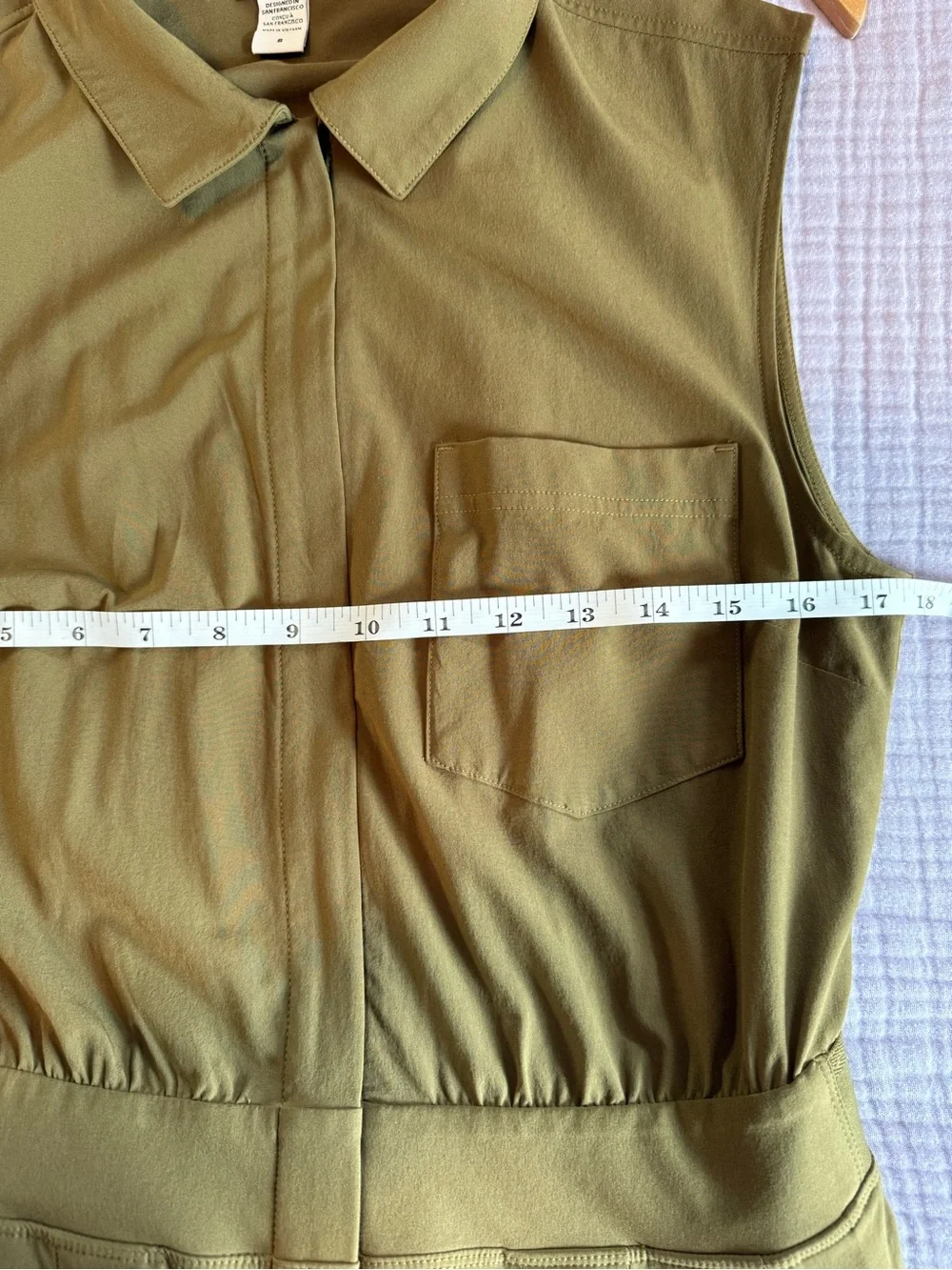 Athleta signature featherweight