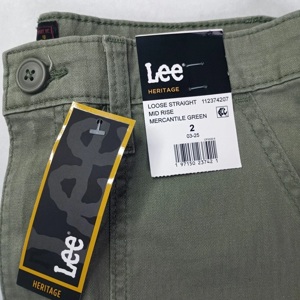 Lee these women